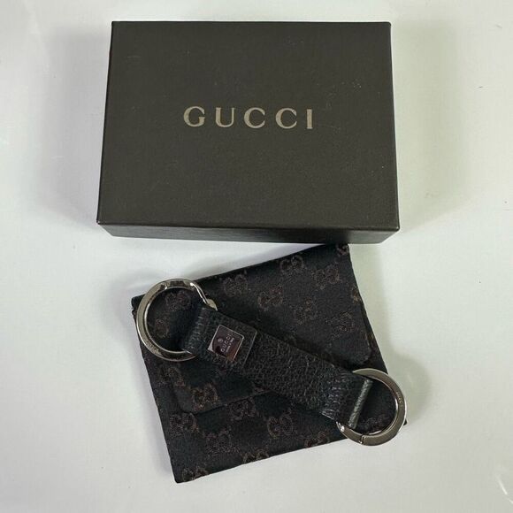 Gucci Leather Double Key Ring Black With Box and Pouch - Picture 1 of 13